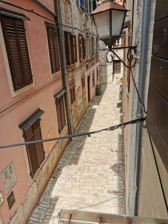 A Charming One-Bedroom Apartment In The Heart Of 'Rovinj' Esterno foto