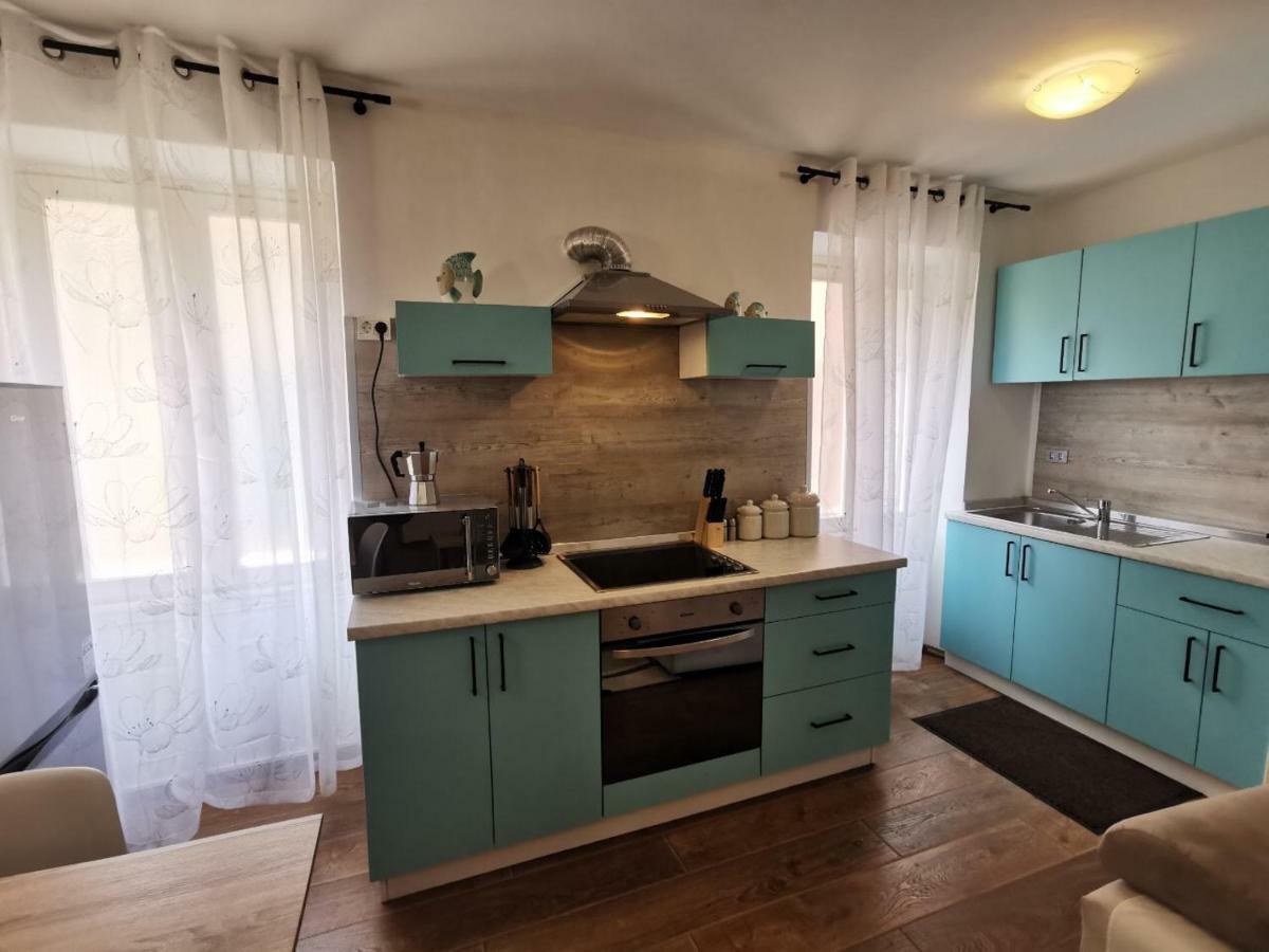 A Charming One-Bedroom Apartment In The Heart Of 'Rovinj' Esterno foto